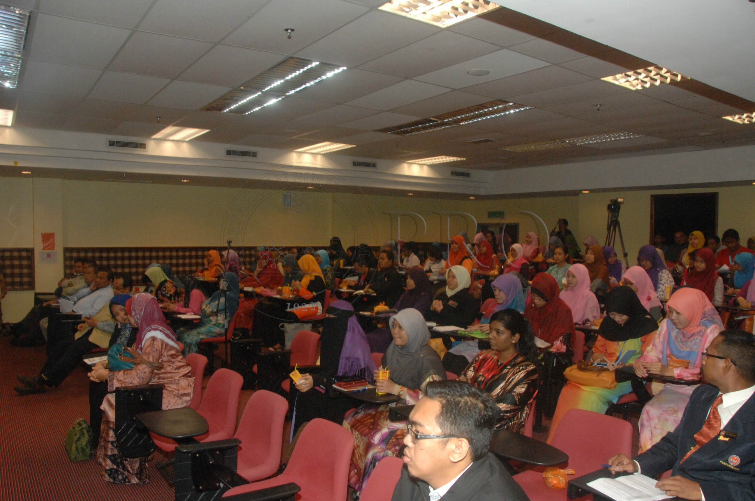 PRO 14 34 WACANA FBA 0069